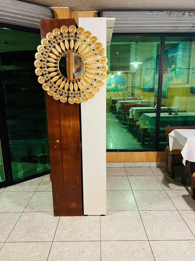 Hotel Estrellita Inn Alameda Quito Buitenkant foto
